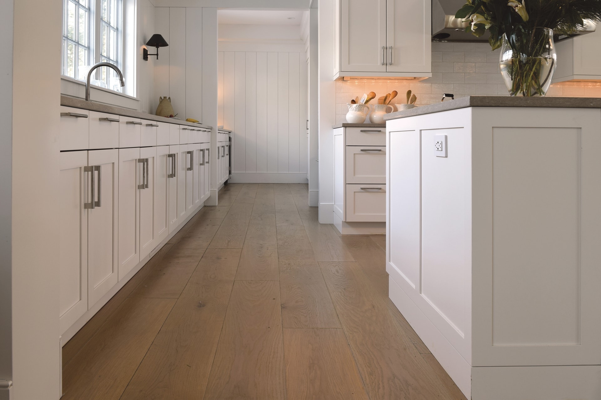 Lakeside Gallery - Signature Hardwoods